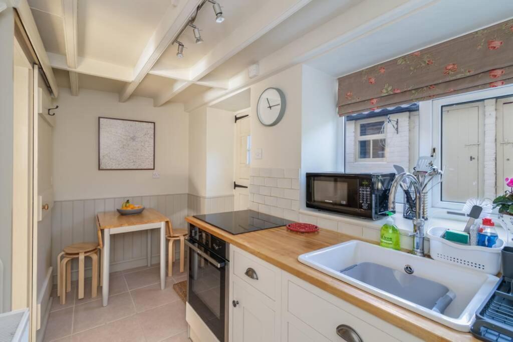 Dene Cottage, Welburn 외부 사진